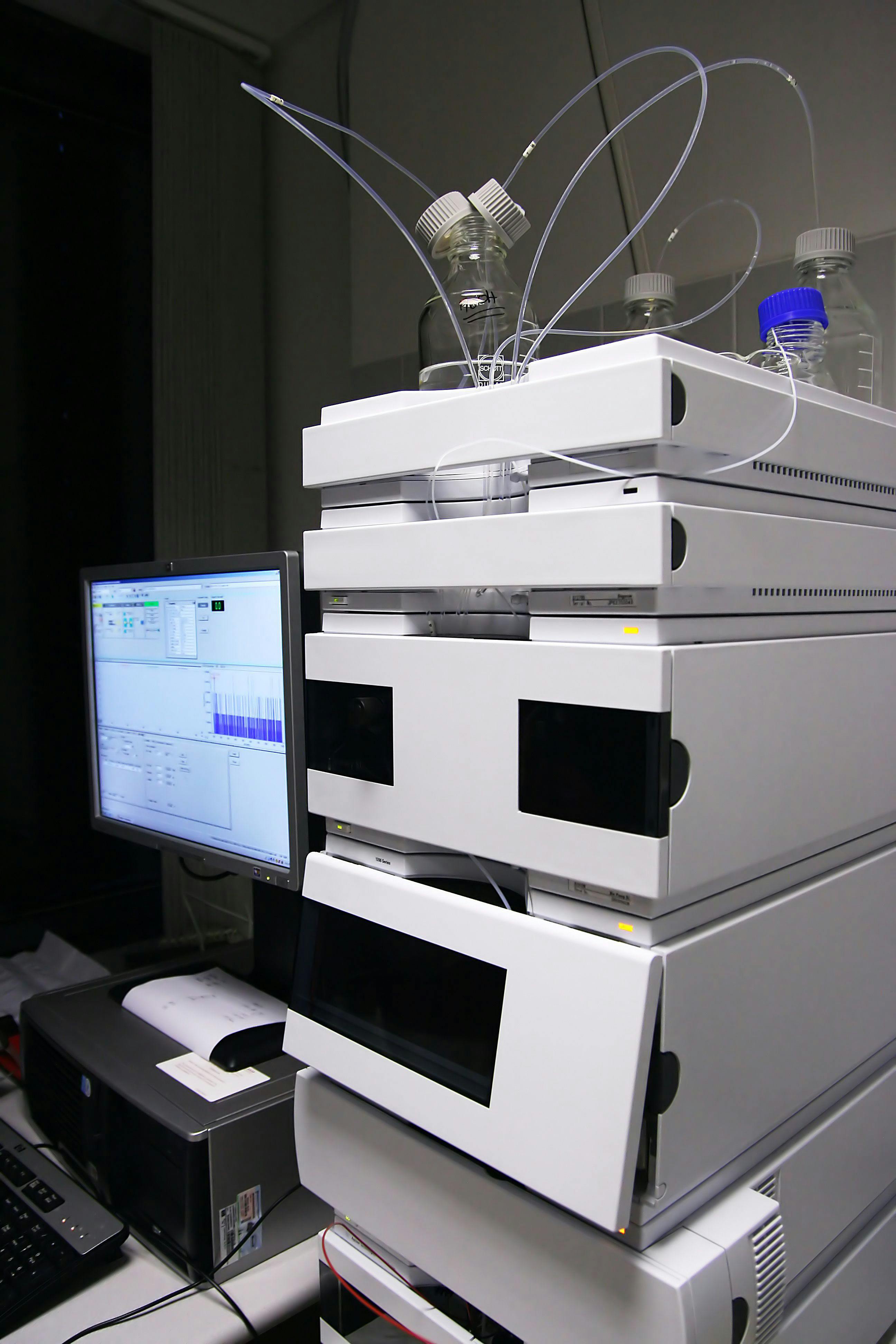 Chromatograph for High Performance Liquid Chromatography (HPLC) | Image Credit: © bornholm - stock.adobe.com