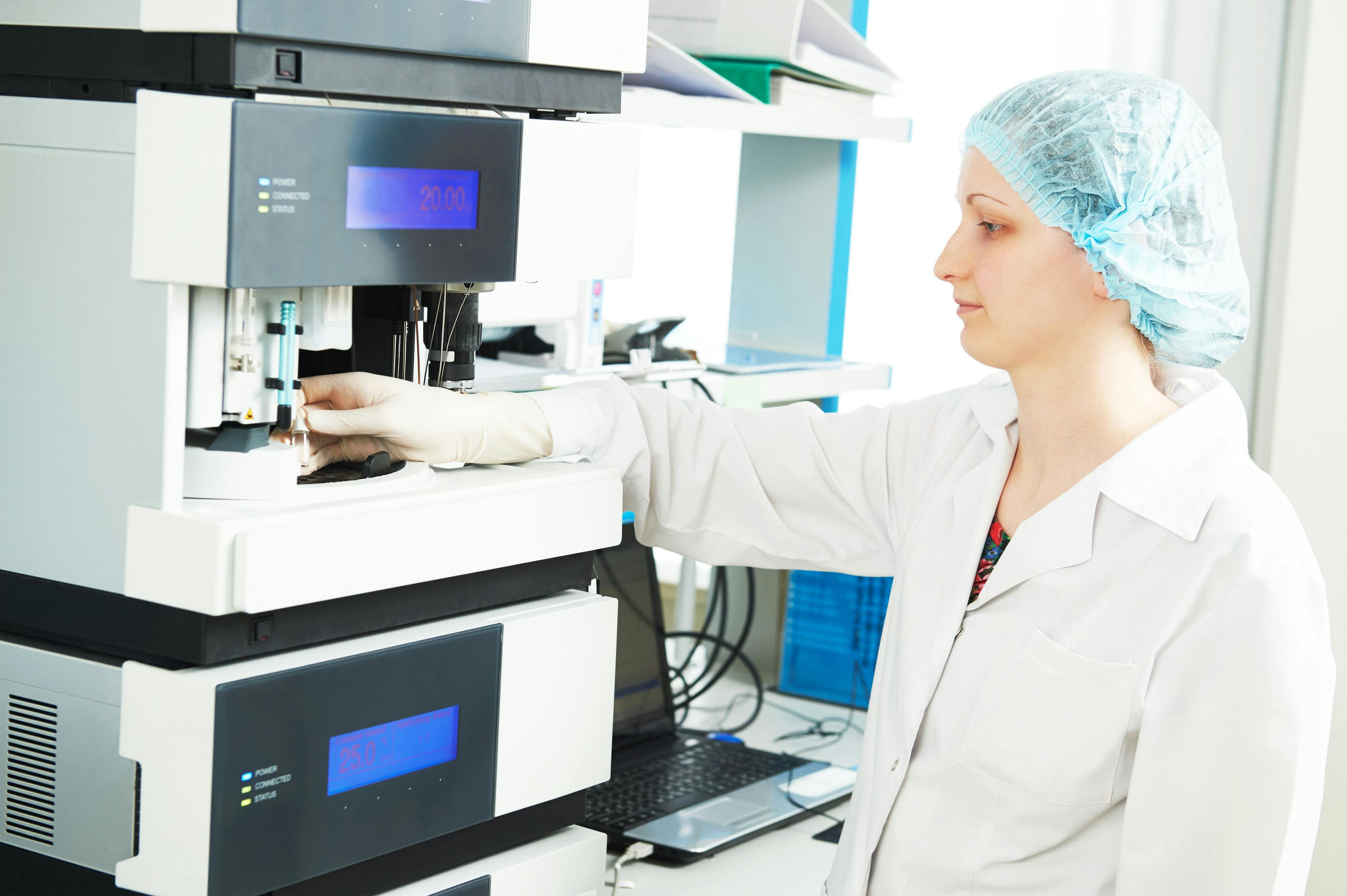 Female researcher analyzing liquid chromatography data | Image Credit: © Kadmy - stock.adobe.com