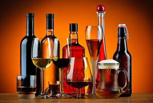 Bottles and glasses of alcohol drinks  | Image Credit: © draghicich - stock.adobe.com