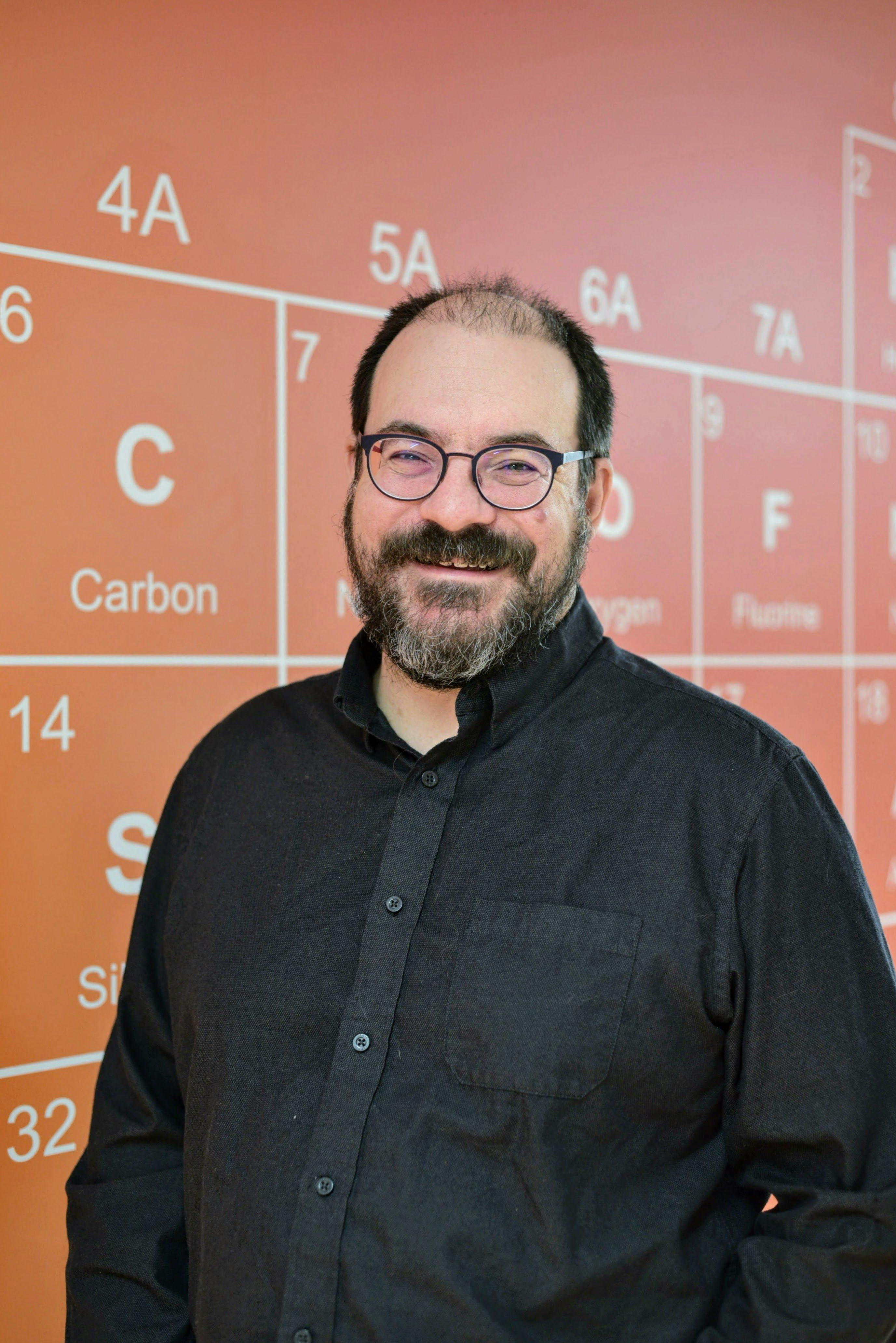 James Harynuk is a Professor of Chemistry at the University of Alberta and one of the Node Leaders for The Metabolomics Innovation Centre (TMIC). His research focuses on the development of new tools for processing GC×GC data and the application of GC×GC for a variety of applications in food, metabolomics, and more recently environmental analysis.